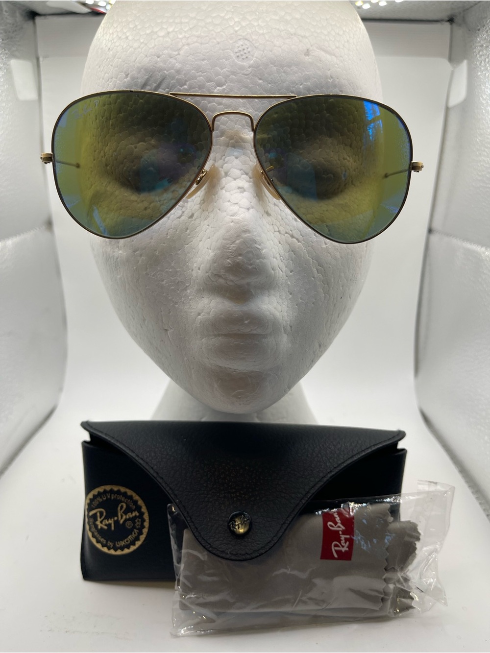 Ray-Ban Aviator Sunglasses - Gold Frame with Mirrored Lenses Authentic 100 UV